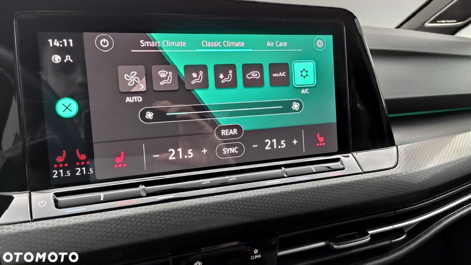 Volkswagen Golf - 23