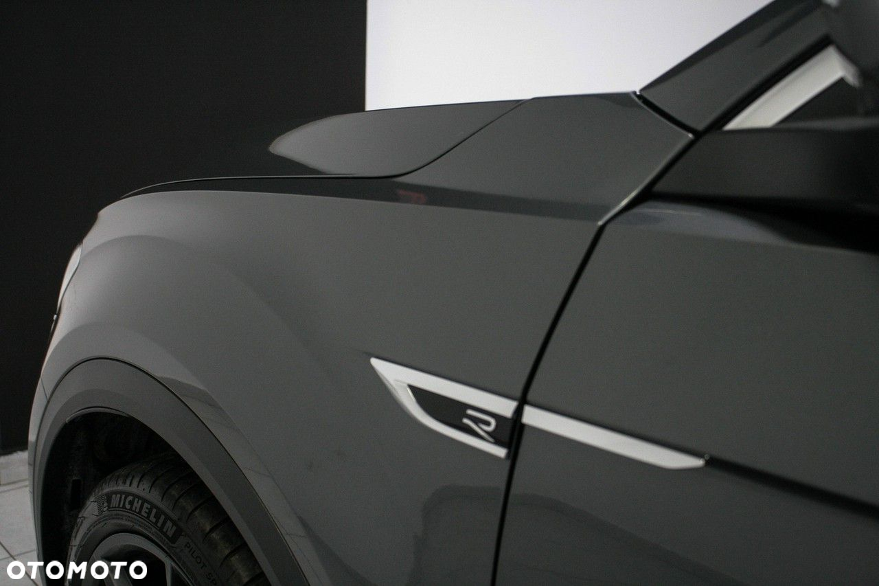 Volkswagen T-Roc - 16