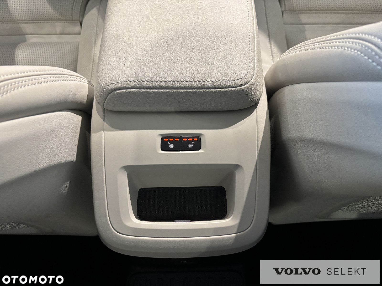 Volvo XC 60 - 22
