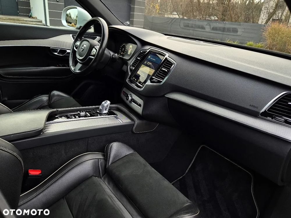 Volvo XC 90 T8 AWD Twin Engine Geartronic RDesign - 23