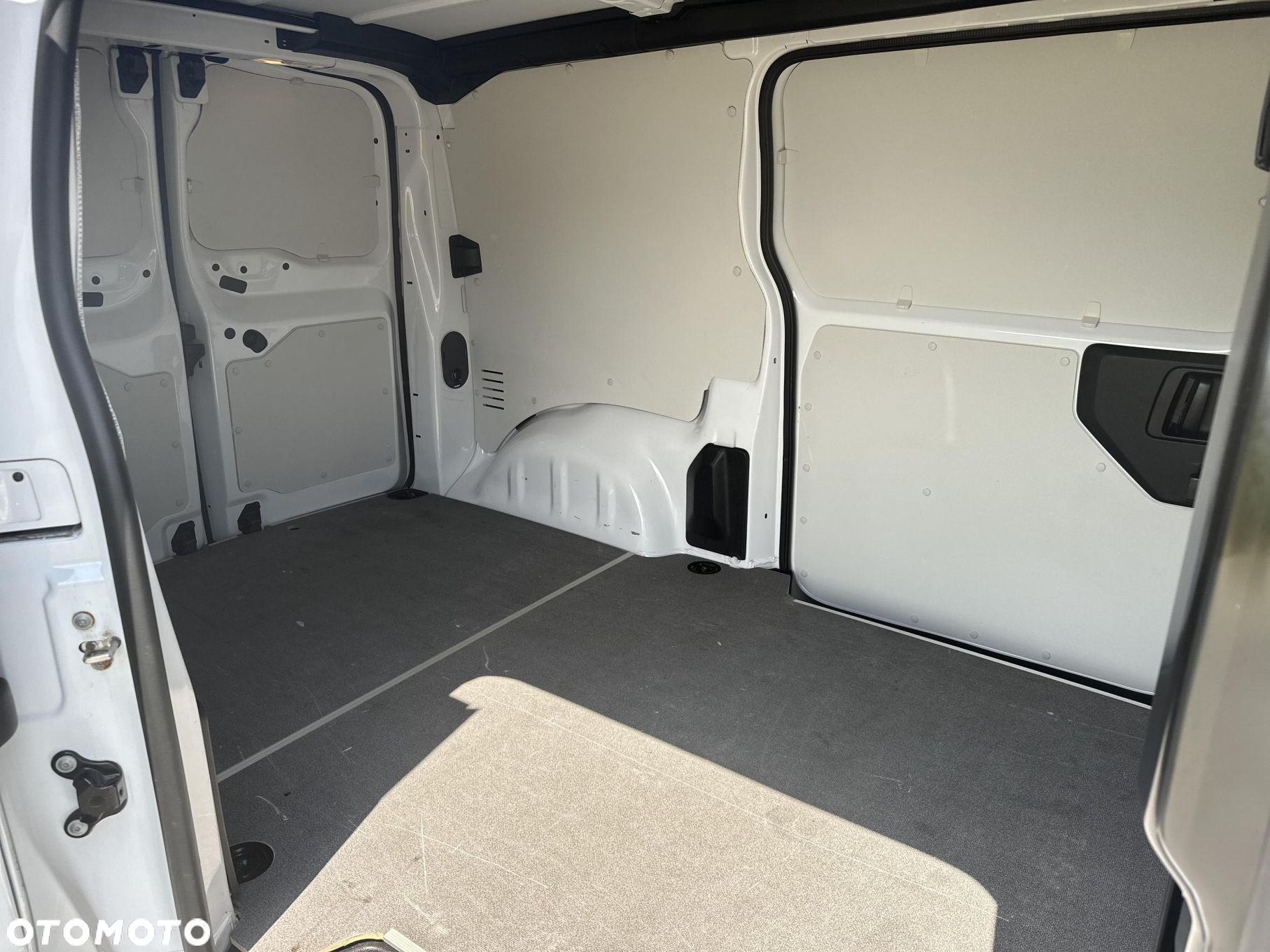Toyota PROACE - 12