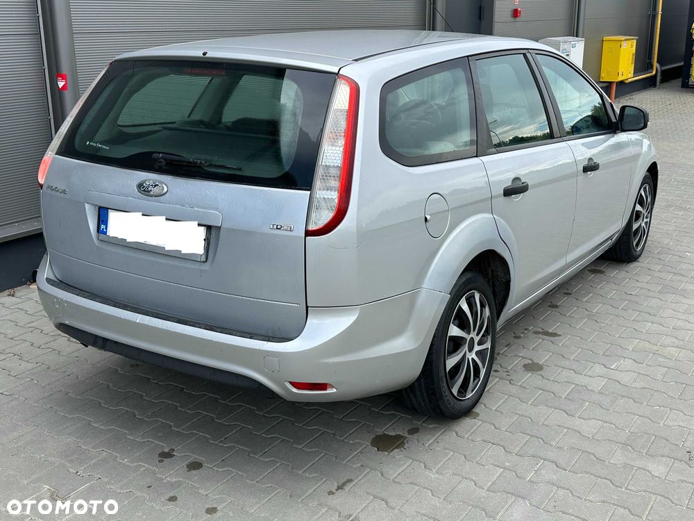 Ford Focus - 6