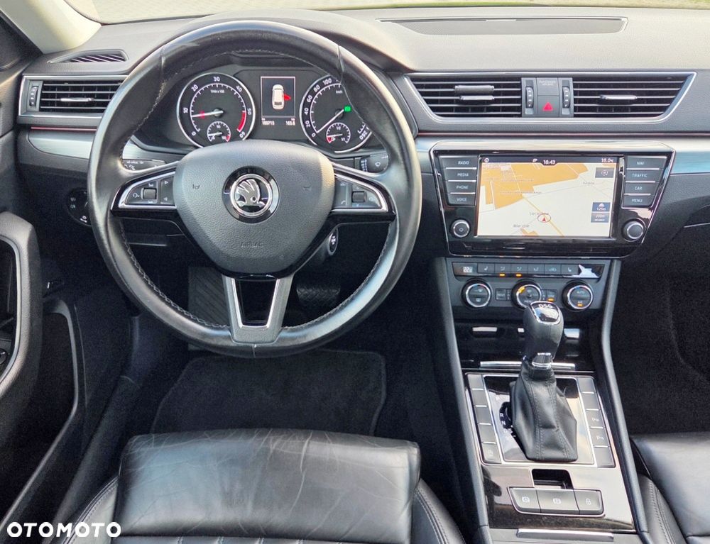 Skoda Superb 1.6 TDI DSG Style - 36