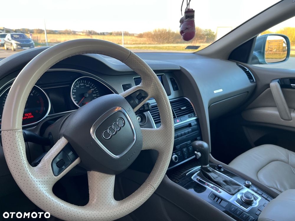 Audi Q7 3.0 TDI Quattro Tiptronic - 18
