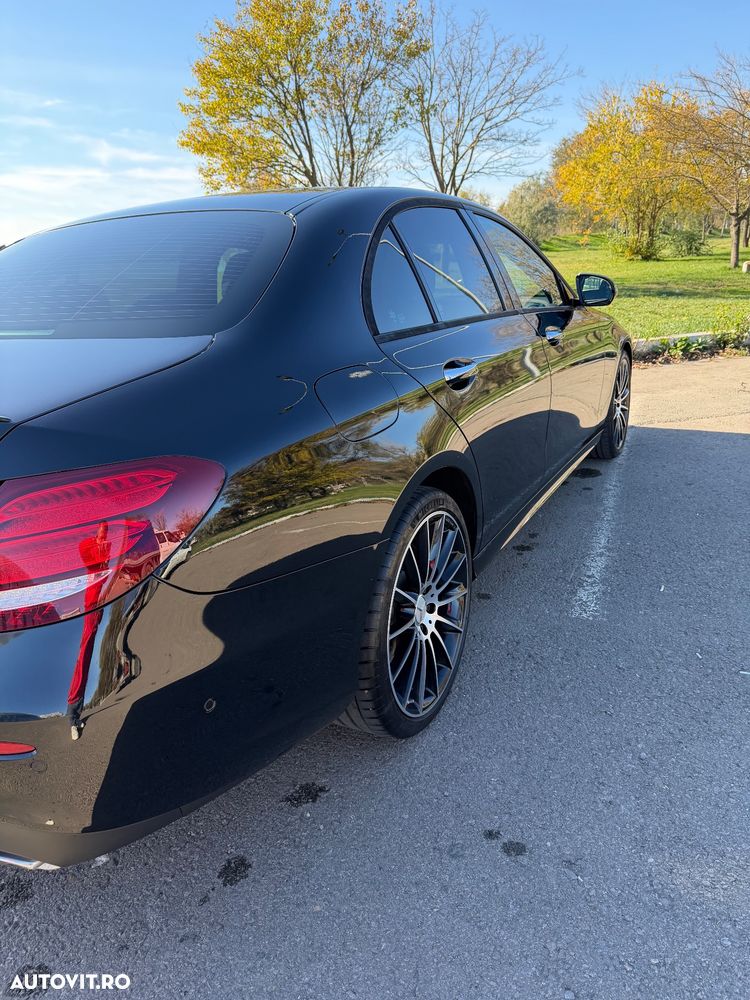 Mercedes-Benz E 43 AMG 4Matic 9G-TRONIC - 4