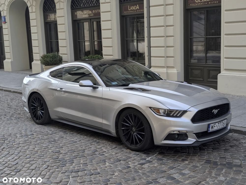 Ford Mustang 2.3 EcoBoost - 15