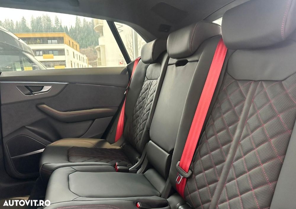 Audi Q8 55 TFSI e quattro Tiptronic PHEV - 9