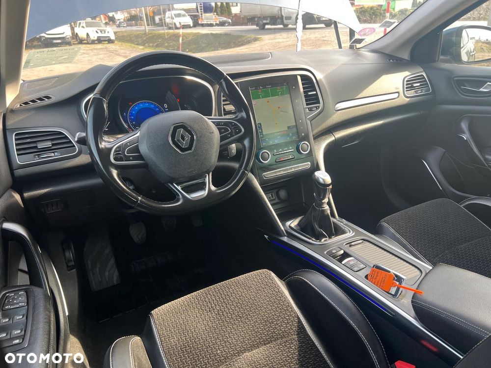 Renault Megane ENERGY TCe 130 BUSINESS - 13