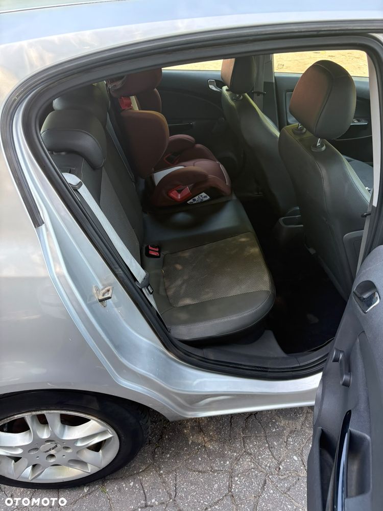Opel Corsa 1.3 CDTI Cosmo - 10
