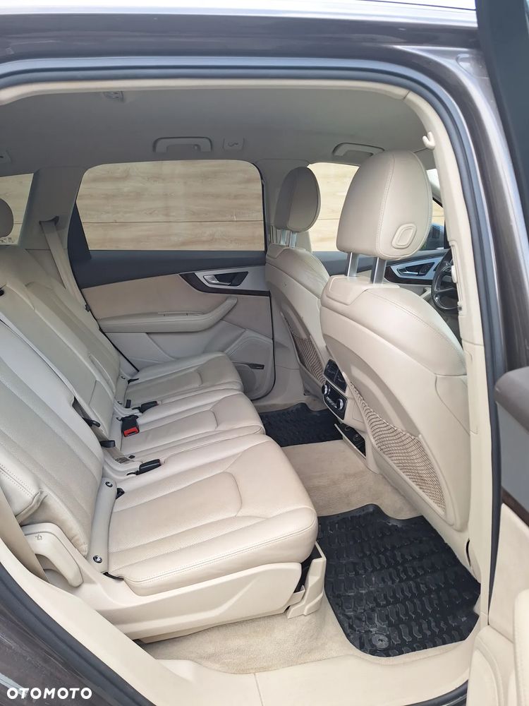 Audi Q7 3.0 TDI Quattro Tiptronic - 8