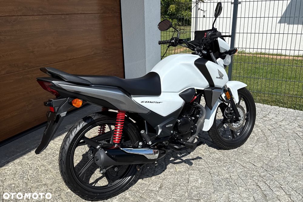 Honda CBF - 4