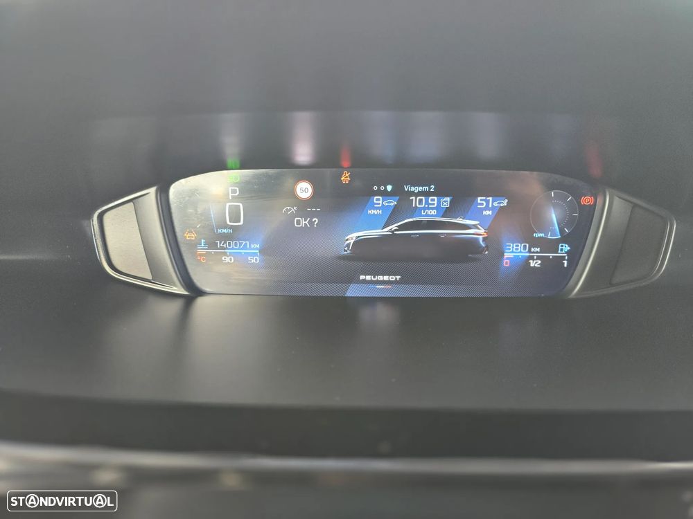 Peugeot 308 SW 1.5 BlueHDi Allure EAT8 - 32