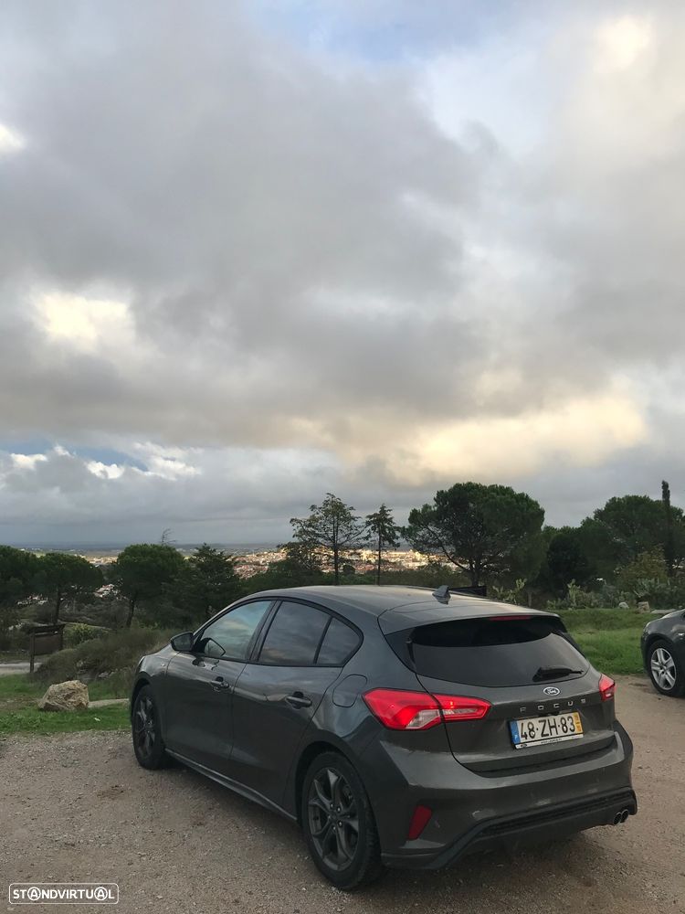 Ford Focus 1.0 EcoBoost ST-Line - 9