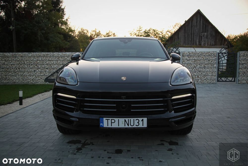 Porsche Cayenne - 3