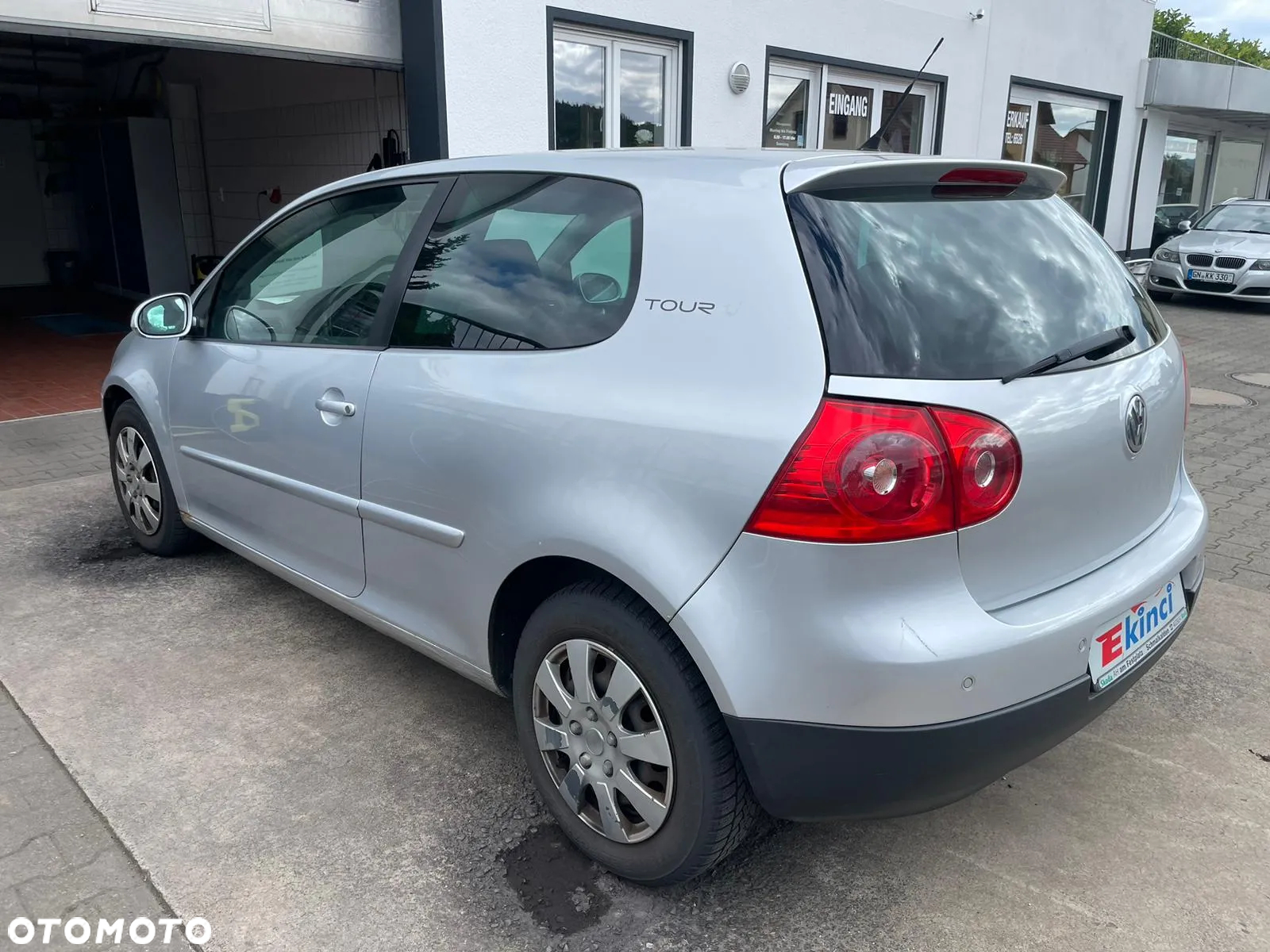 Volkswagen Golf - 5
