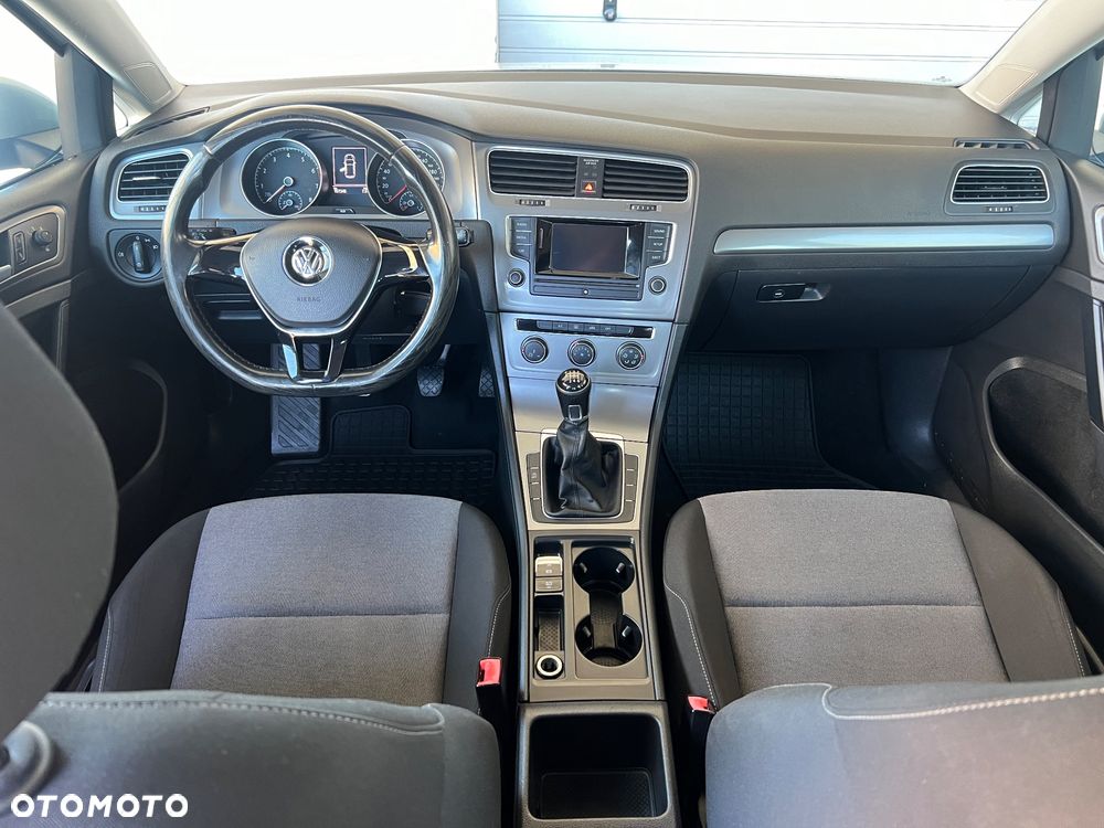 Volkswagen Golf 1.2 TSI BlueMotion Technology Comfortline - 10
