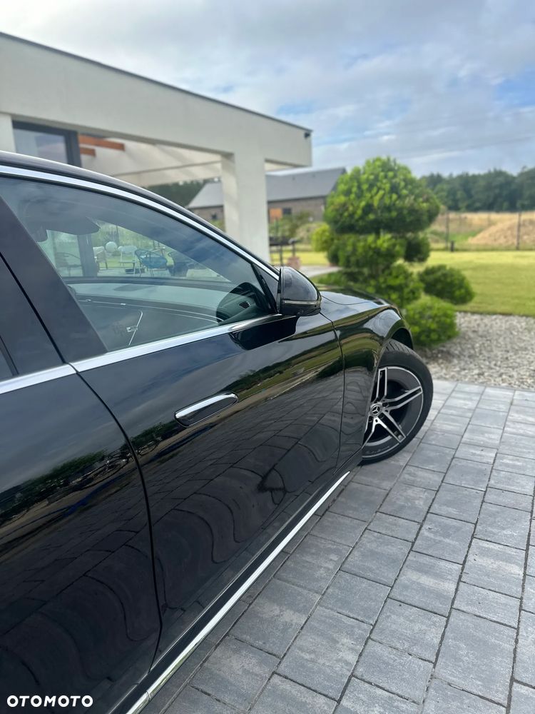 Mercedes-Benz Klasa E 200 4-Matic - 14