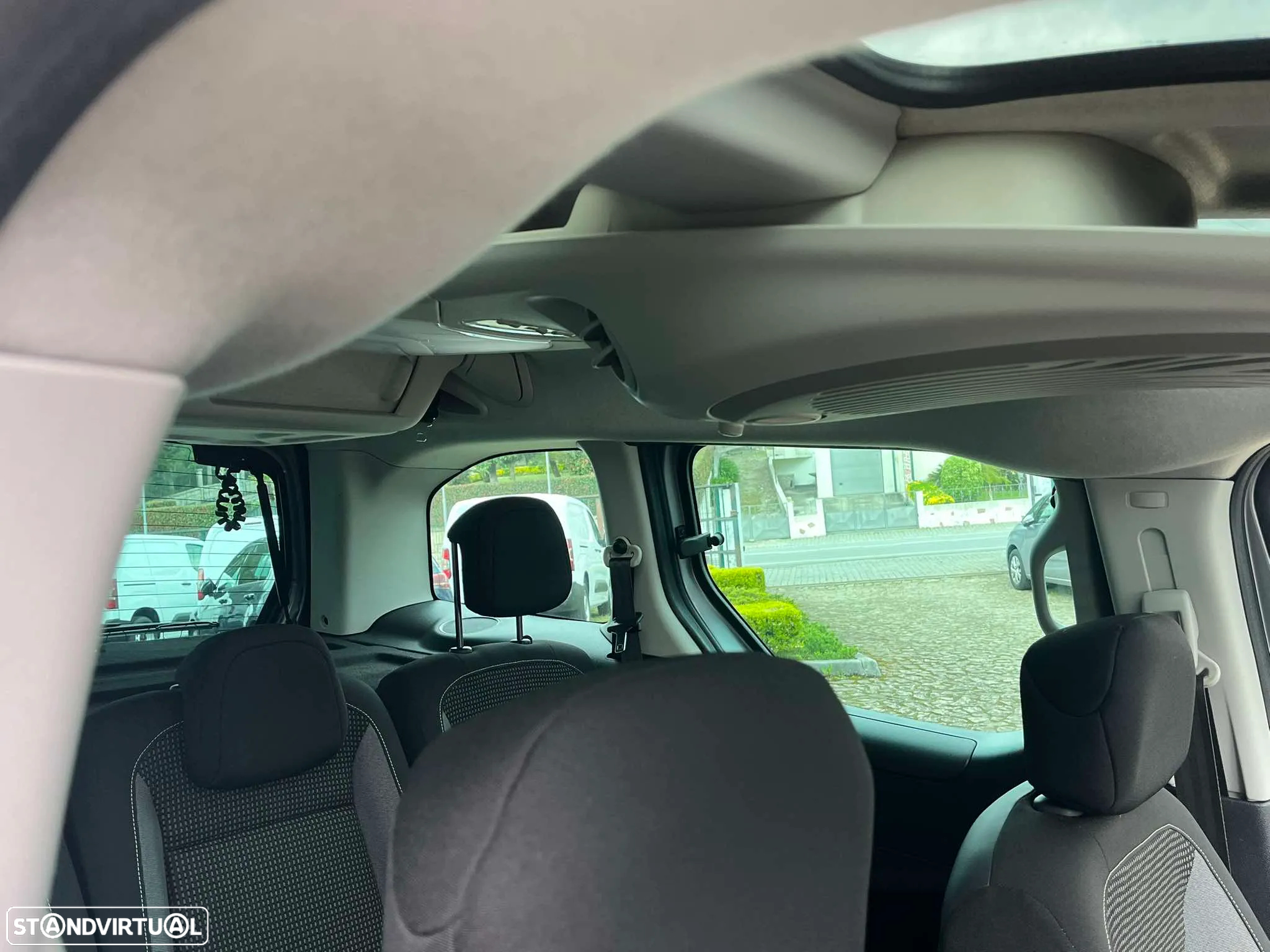 Peugeot Partner 1.6 BlueHDi Outdoor - 39