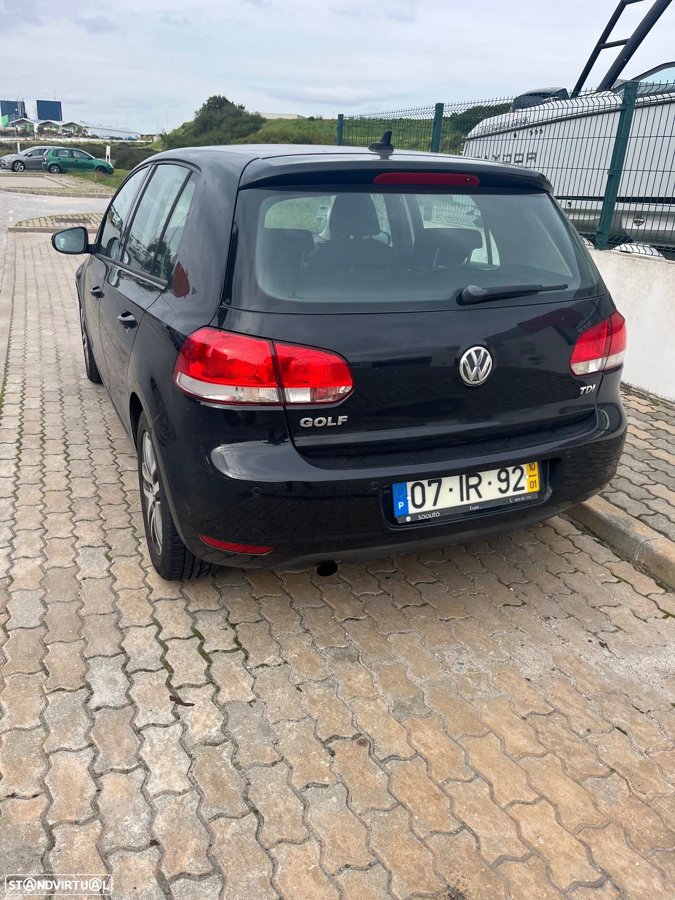 VW Golf 1.6 TDi Highline - 6