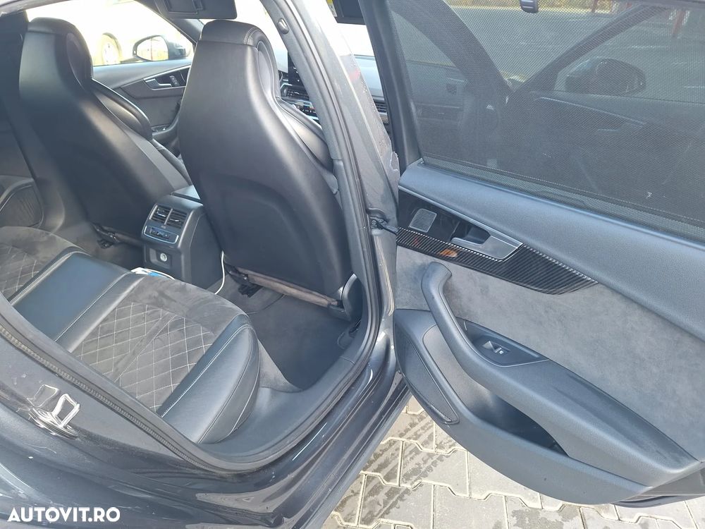 Audi S4 - 12
