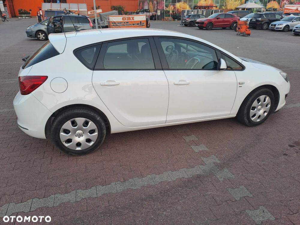 Opel Astra 1.4 T Cosmo - 7