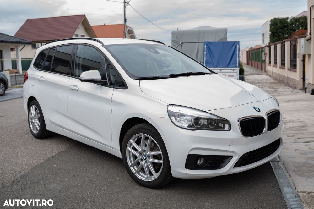 BMW Seria 2 218d Standard - 3