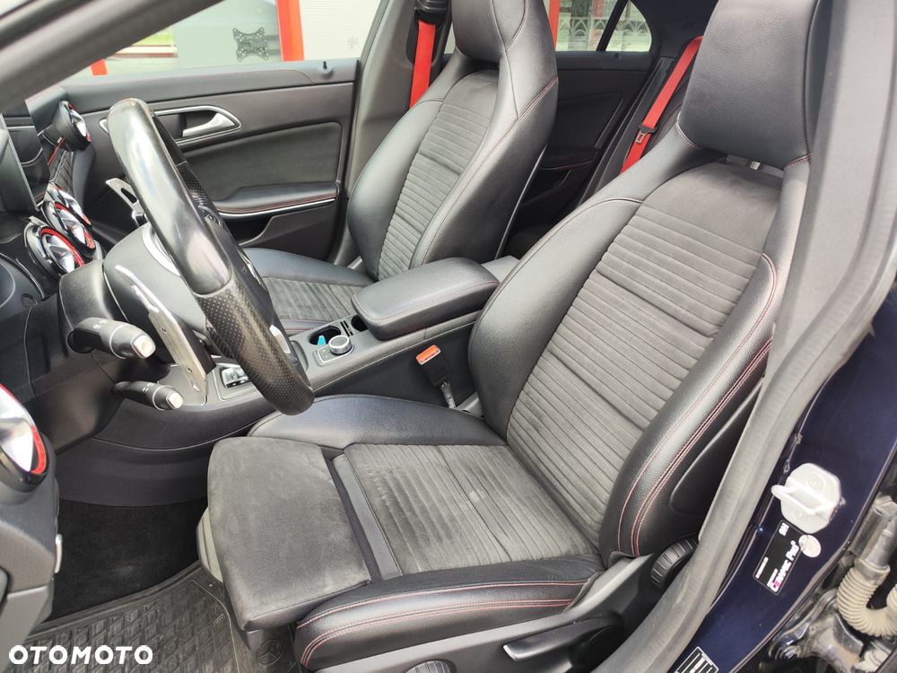 Mercedes-Benz CLA - 8