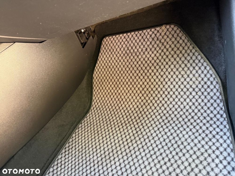 Renault Captur 0.9 Energy TCe XMOD - 38