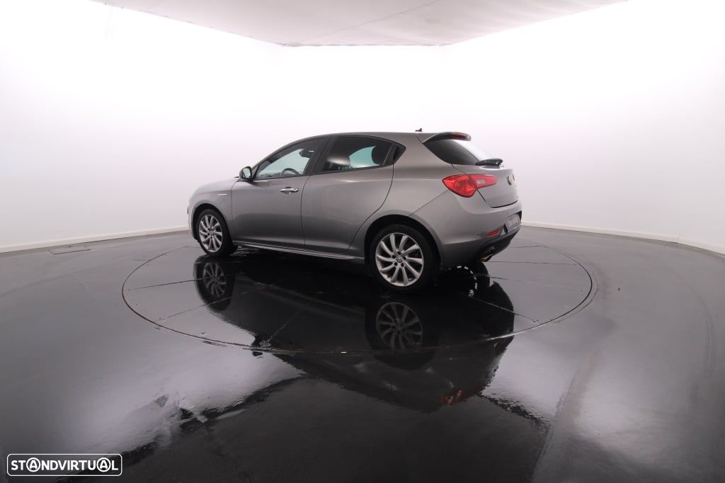 Alfa Romeo Giulietta 1.6 JTDm Super TCT - 4