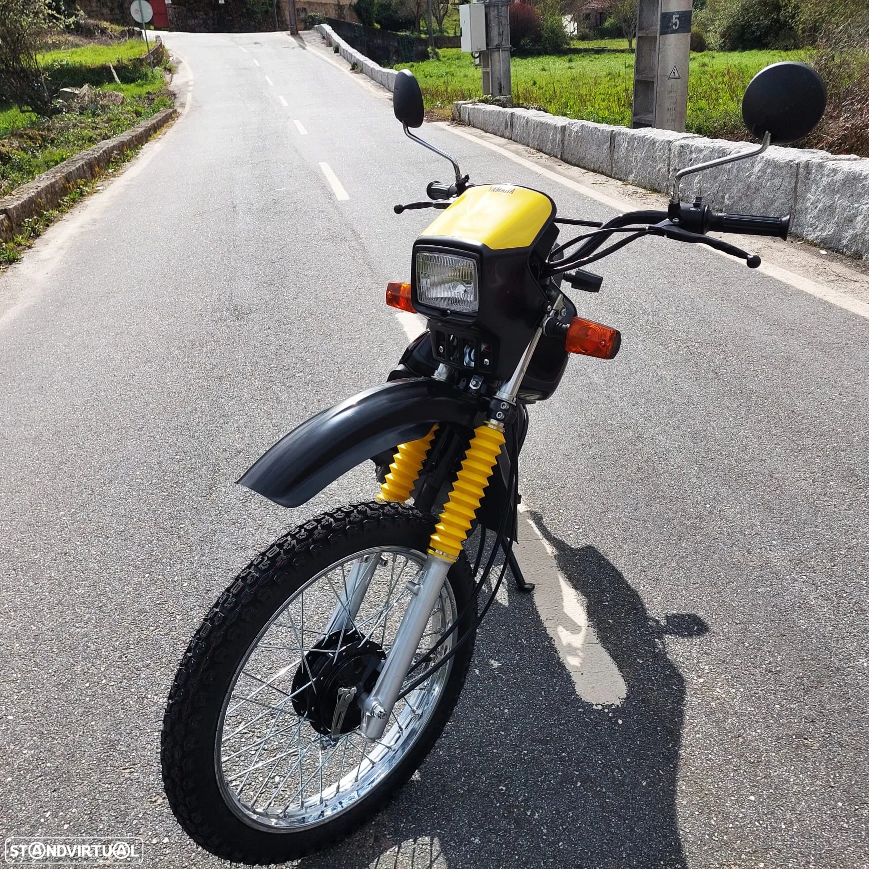 Yamaha DT LC - 13
