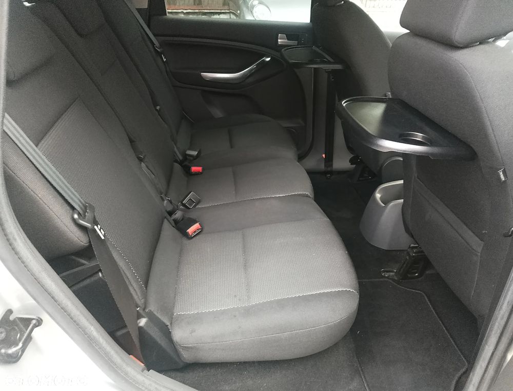 Ford C-MAX 1.6 Ambiente - 14