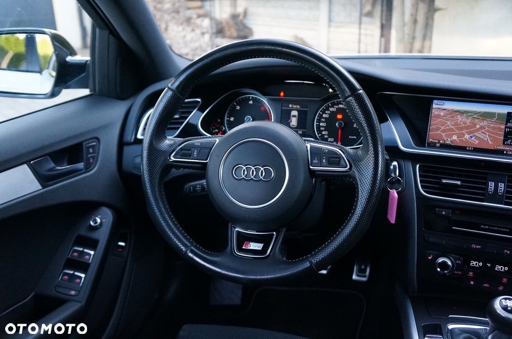 Audi A4 Avant 2.0 TDI DPF clean diesel S line Sportpaket - 27
