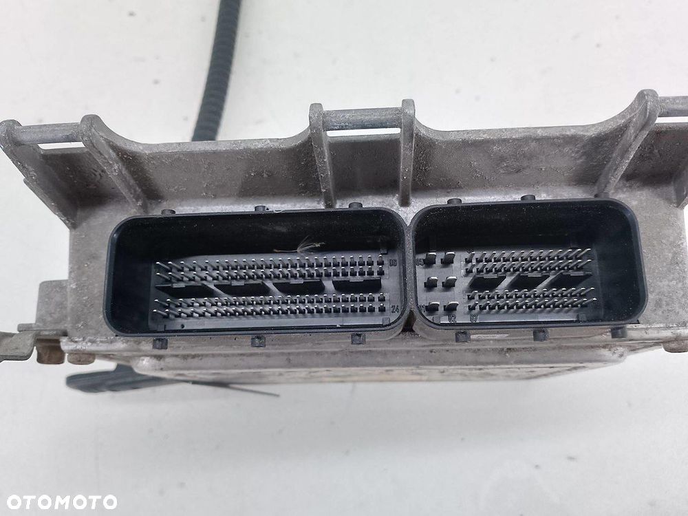 KOMPUTER, STEROWNIK MERCEDES-BENZ W169 A2661533179  A0014460240 1.7 8V - 2