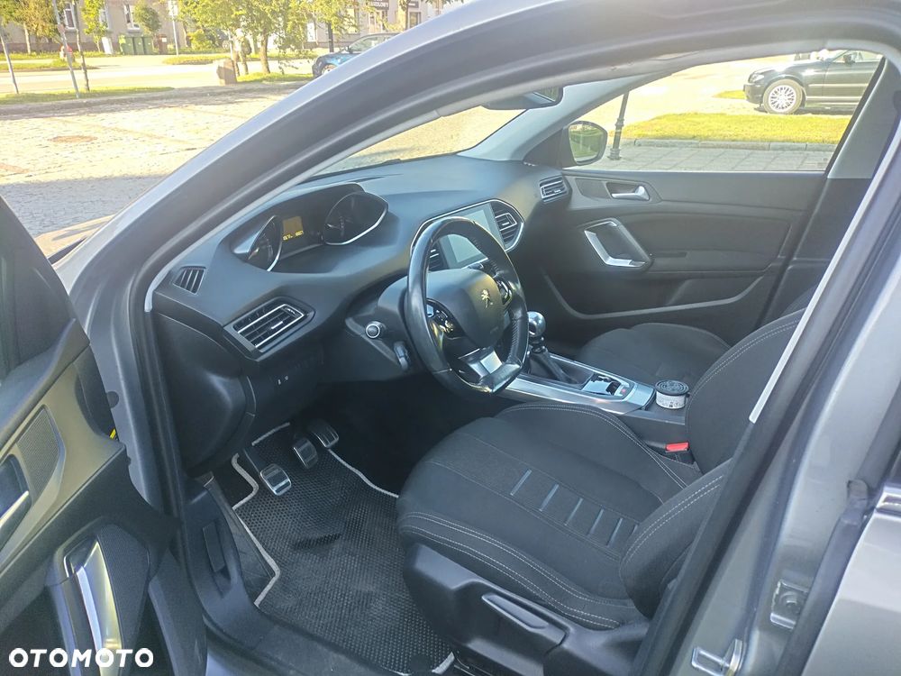 Peugeot 308 e-HDi 115 Stop & Start Allure - 6