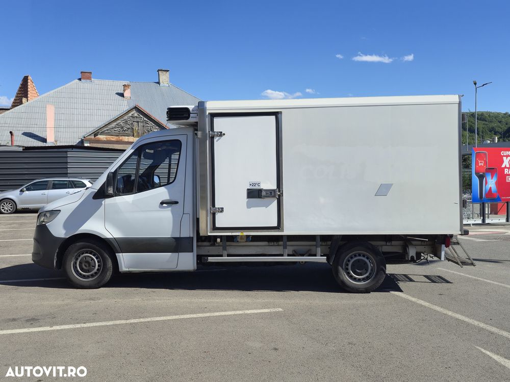 Mercedes-Benz Sprinter - 18