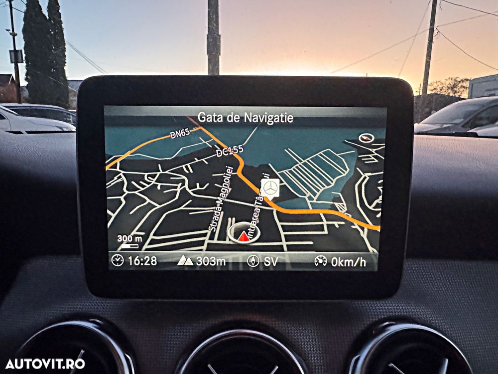 Mercedes-Benz GLA 220 d 4Matic 7G-DCT - 22