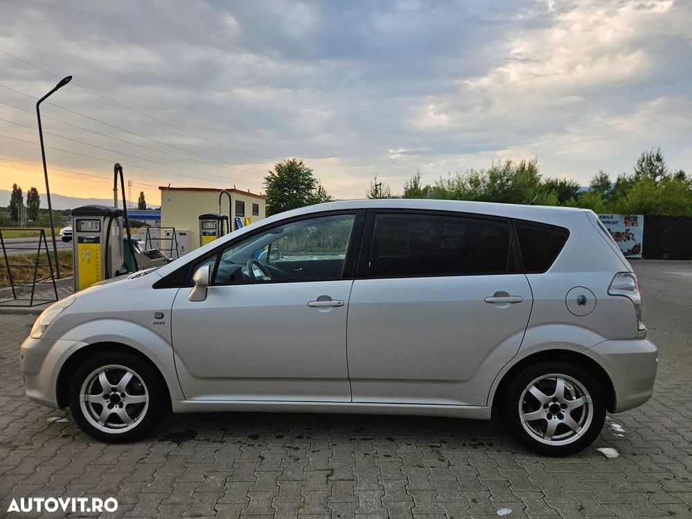 Toyota Corolla Verso 1.8 Sol - 8