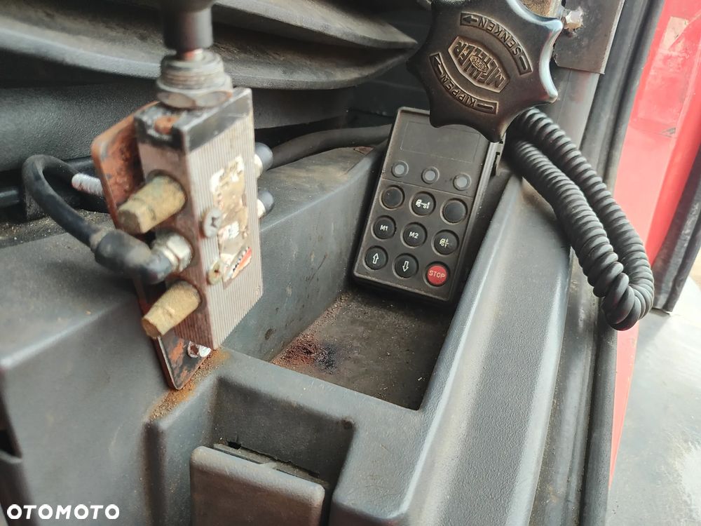 Iveco EUROCARGO 150E28 - 6