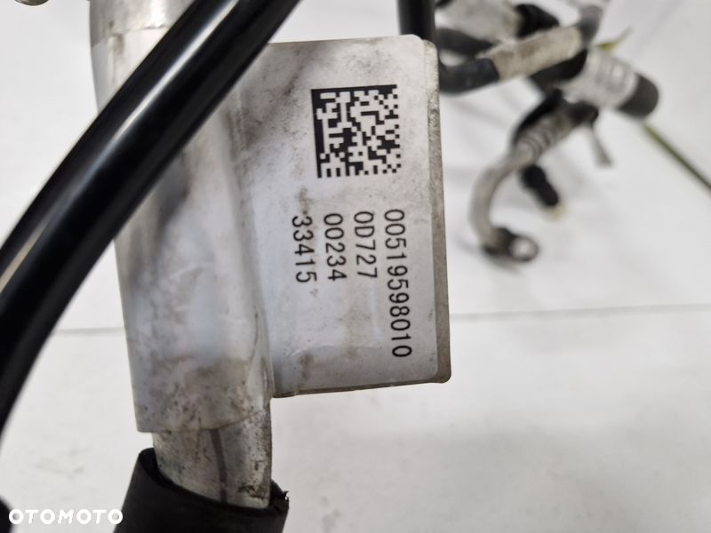 FIAT 500X 500 X 1.6 B PRZEWÓD RURKA WĄŻ KLIMATYZACJI 51959801 - 7