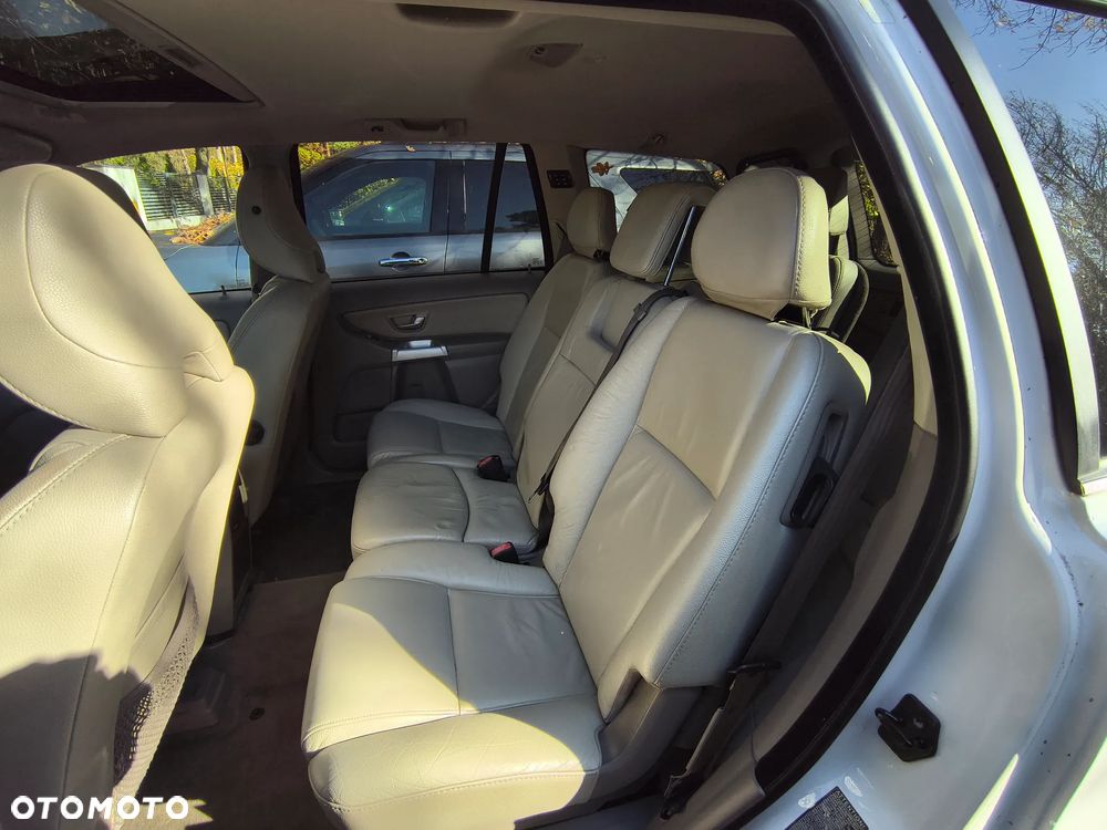 Volvo XC 90 4.4 V8 AWD Executive - 19
