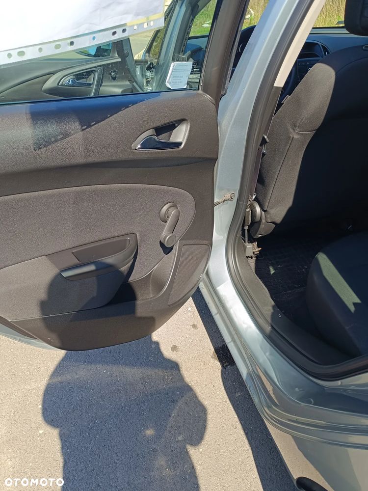 Opel Astra 1.7 CDTI Essentia - 35