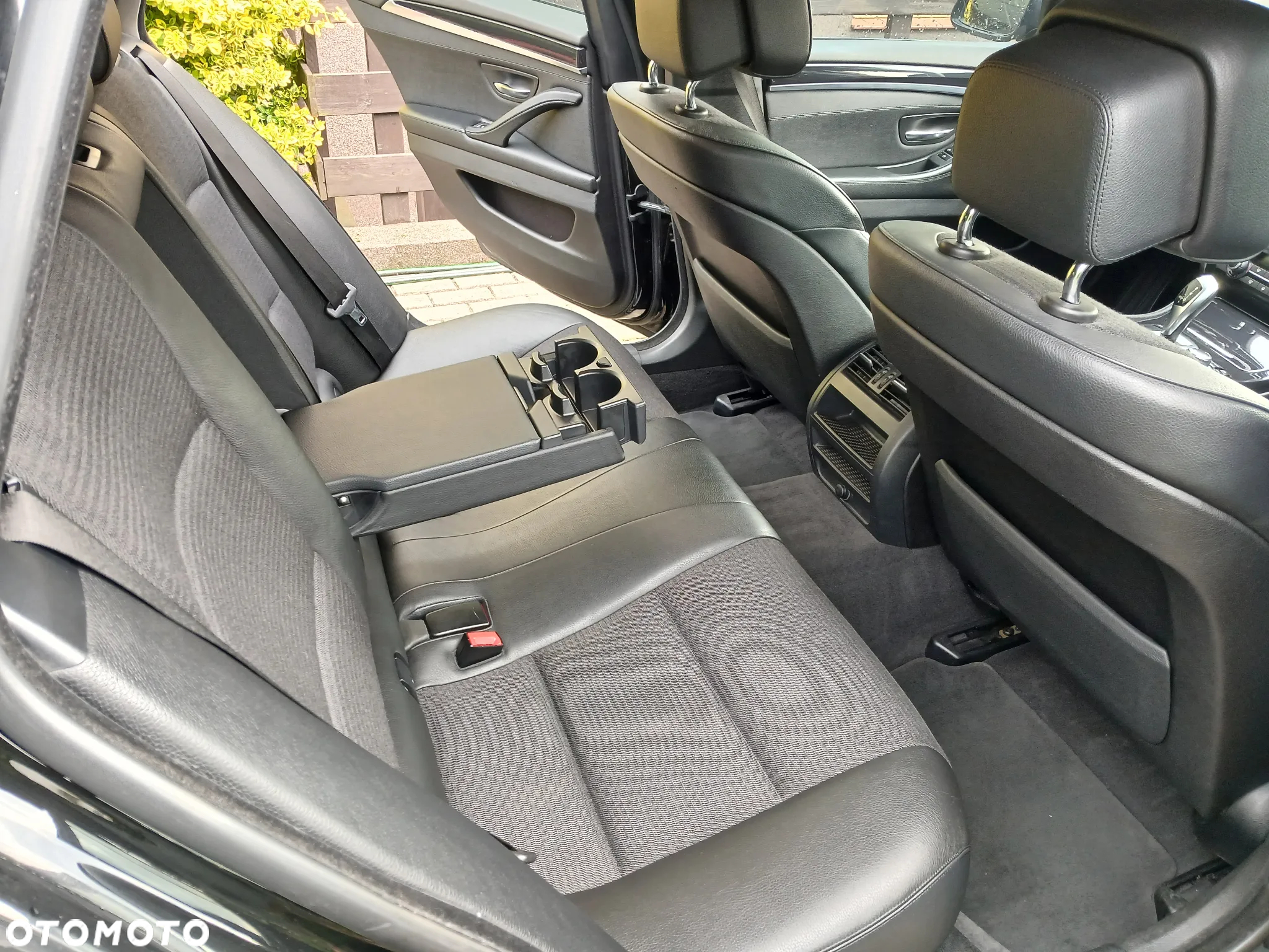 BMW Seria 5 520d Touring - 21