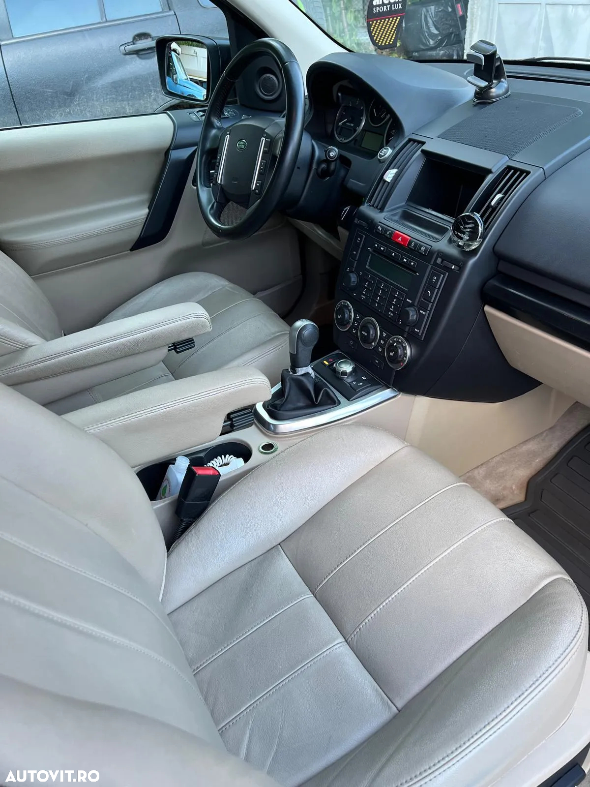 Land Rover Freelander 2 2.2 TD4 SE - 8