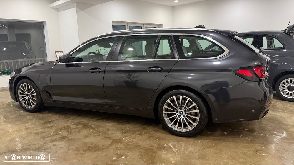 BMW 520 e Touring Aut. Luxury Line - 7