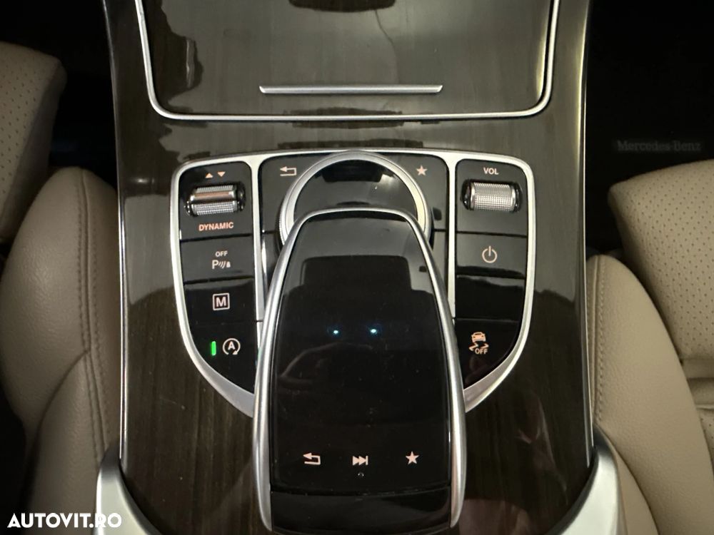 Mercedes-Benz GLC 220 d 4MATIC - 18