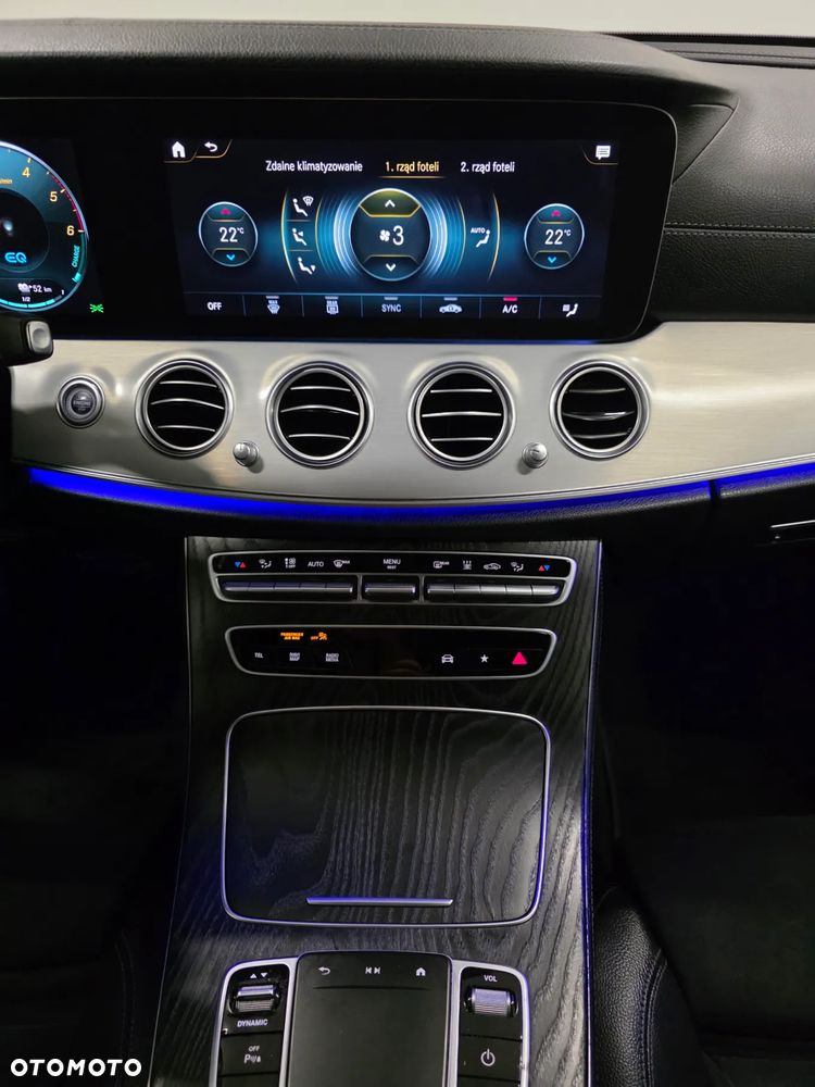 Mercedes-Benz Klasa E 300 de 9G-TRONIC AMG Line - 10