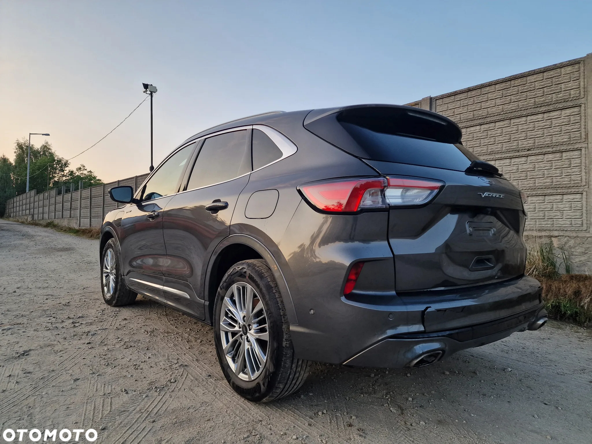 Ford Kuga 2.5 Duratec PHEV VIGNALE - 5