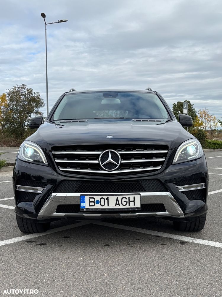 Mercedes-Benz ML 350 BlueTec 4MATIC Aut - 12