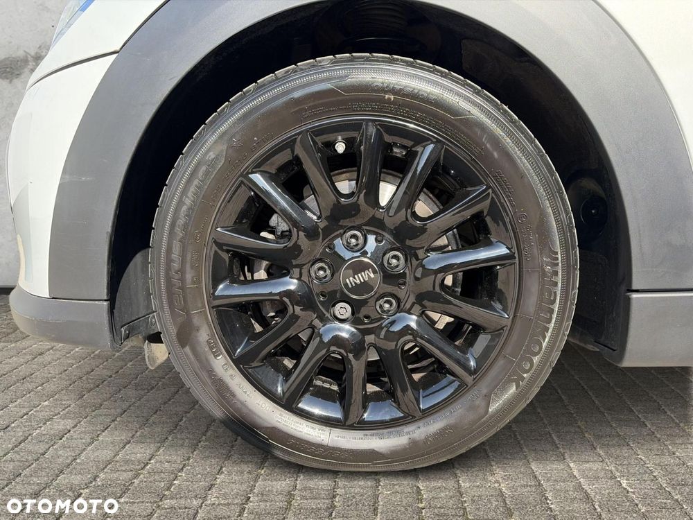 MINI Cooper Classic Trim - 4