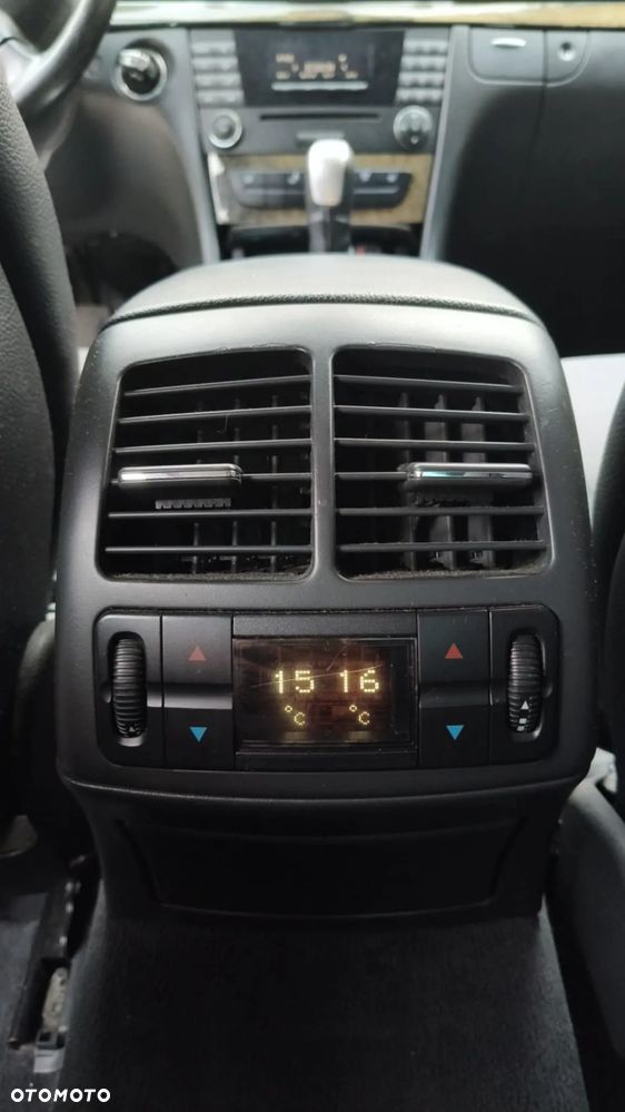 Mercedes-Benz Klasa E 200 Kompressor T Avantgarde - 14